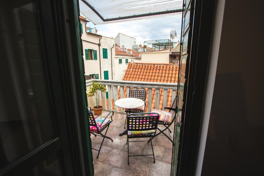 Jerry & Oli'S Apartments Sibenik Exterior photo